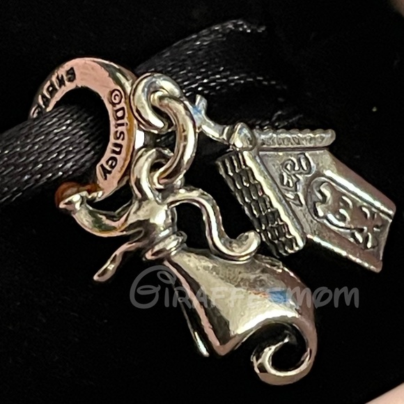 Disney Parks 2023 ZERO The Nightmare Before Christmas 2 Piece Pandora Charm NEW - Picture 3 of 5